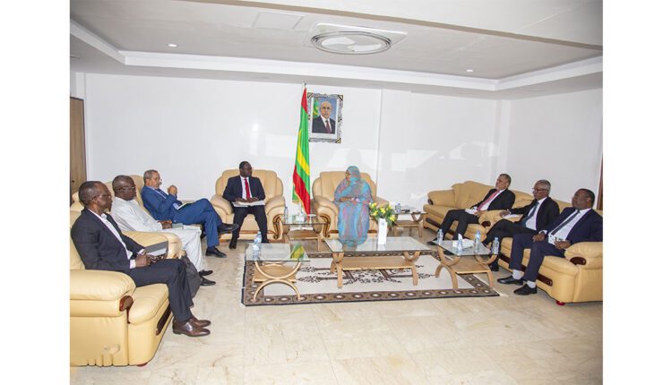 Food Security Commissioner Receives AGRHYMET Regional Center’s Director General