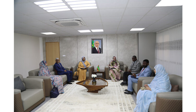 Education Minister Receives World Bank Delegation