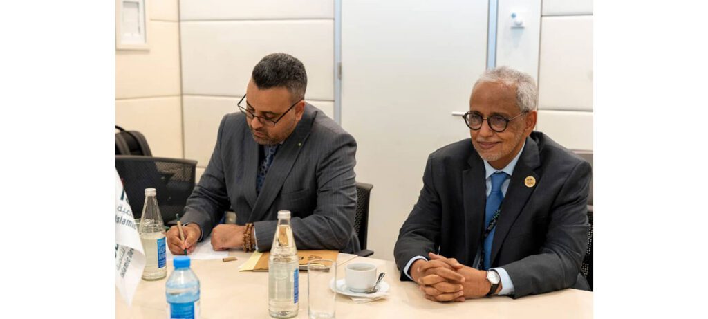 Economy Minister Holds Talks with IsDB Group Vice President on Strengthening Project Portfolio