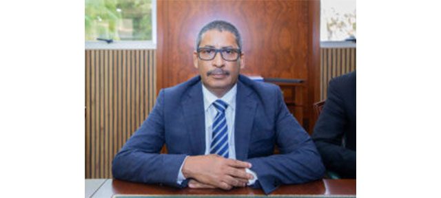 Equipment Minister Returns to Nouakchott