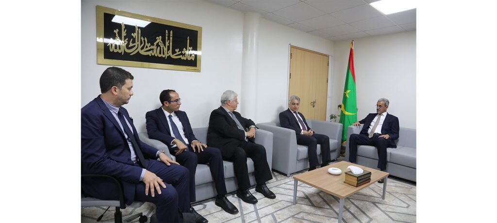 Minister of Mines and Industry Receives Egyptian Ambassador