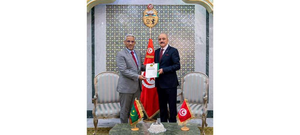 Mauritanian Ambassador to Tunisia Presents Copies of Credentials to Tunisian Foreign Minister