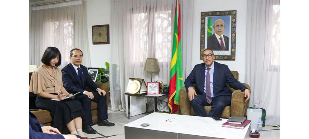 Higher Education Minister Meets with Chinese Ambassador, Hohai University President