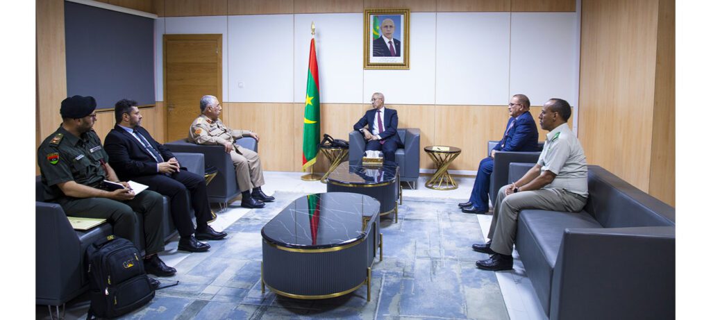 Defense Minister Receives Libyan Military Delegation