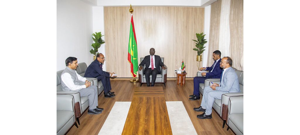 Foreign Minister Receives Indian Ambassador