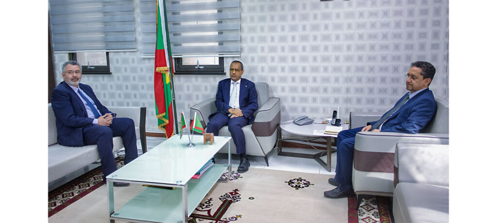 Economy Minister Receives IMF Representative