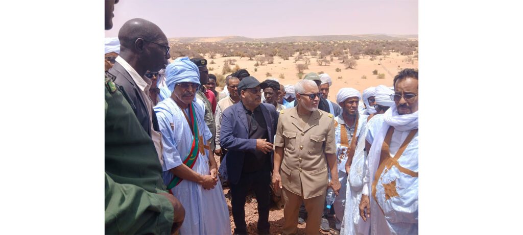 Adrar: Le ministre de l’Équipement inspecte les passages de “Tifijar” et “Imirt” pour désenclaver la commune d’El Meddah